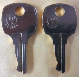 C701A-C783A 2 Keys File - Storage Cabinet / Office Furniture / L & T Handles key