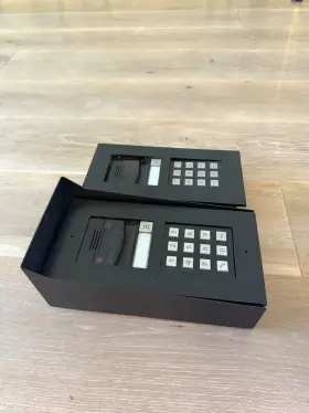 C4-DS2 CONTROL 4 Door Intercom Camera Keypad Wedge Mount