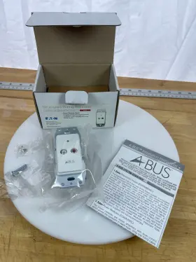 ESWA700CW EATON Bus Wall Plate Audio Module