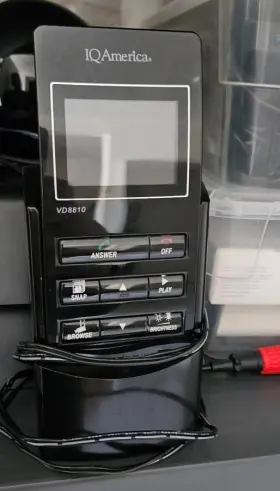VD8810 IQ AMERICA Video Door Monitor VD8810 IQ AMERICA Video Door Monitor