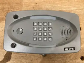 EL25S LIFTMASTER Telephone Access Control