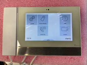 337-292-US PAXTON Touchscreen Monitor Poe