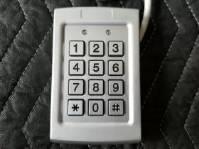 787659004169 PRASTEL Easyka Stand Alone Keypad #2