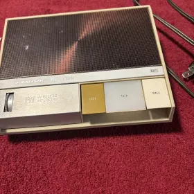 44-212A REALISTIC Plug Talk Fm Wireless Intercom Radio
