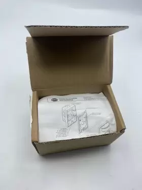 SS2402EM-EN SAFETY TECHNOLOGY INTERNATIONAL Emergency Push #2