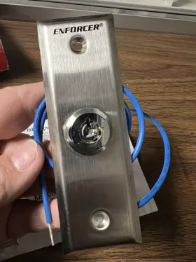 SD-71002-V0 SECO-LARM Enforcer Request Exit Slimline Key