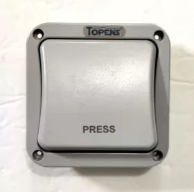 689791322593 TOPENS Waterproof Wall Push