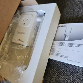 THA-103AC TRENDNET Smart Switch Wifi Extender Cd #2