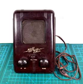 D2606 WIZARD Bakelite Magi Intercom Push Talk Tube